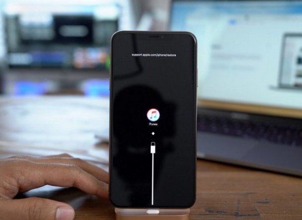 广宗苹果手机维修分享iPhone12进DFU教程 
